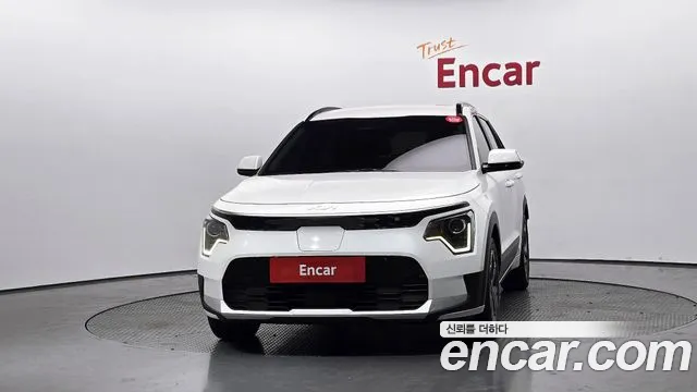 Kia Niro 2022 thumb 3