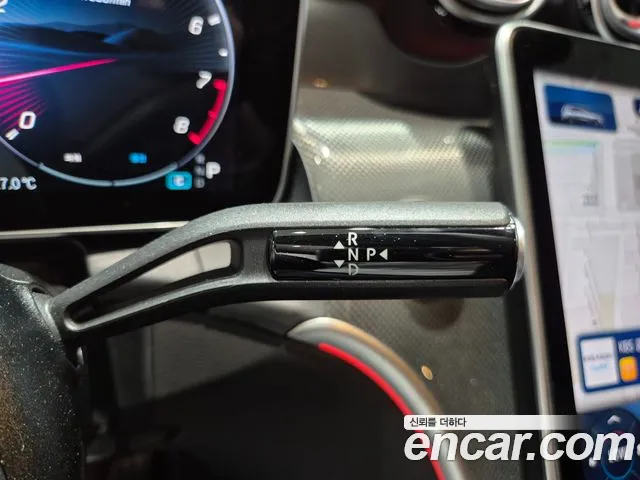 Mercedes-Benz GLC 2026 thumb 9