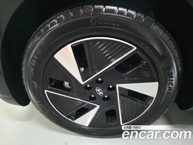 Hyundai IONIQ 5 2024 thumb 5
