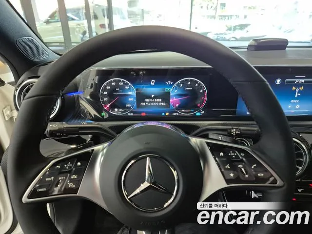 Mercedes-Benz A-Класс 2026 thumb 8