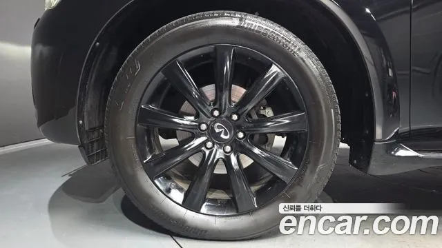 Infiniti QX 2010 thumb 5