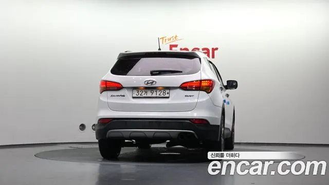 Hyundai Santa Fe 2012 thumb 4