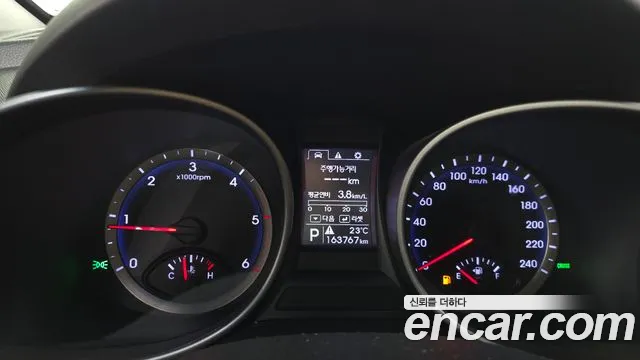 Hyundai Santa Fe 2012 thumb 8