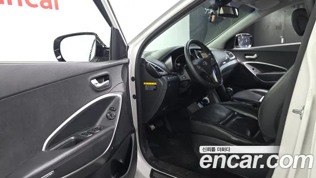 Hyundai Santa Fe 2012 thumb 10