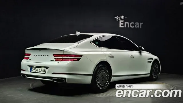 Genesis G80 2021 thumb 2