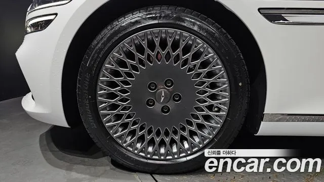 Genesis G80 2021 thumb 5