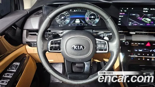 Kia Carnival 2021 thumb 12