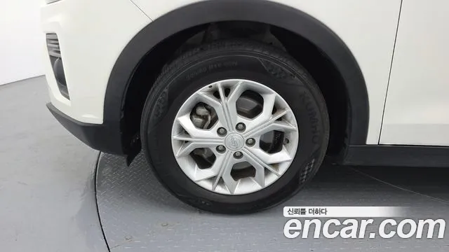 KG_Mobility_Ssangyong TIBOLI 2020 thumb 5