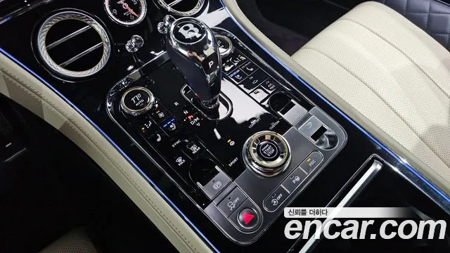 Bentley Continental 2020 thumb 9