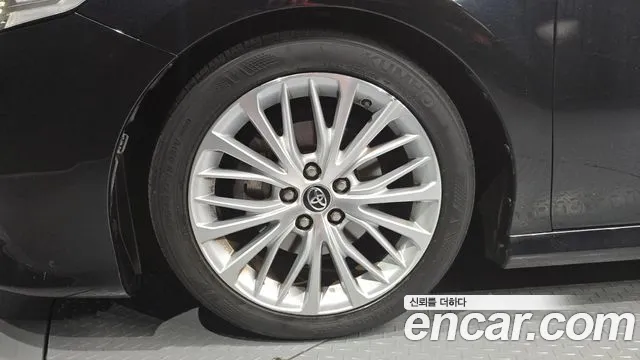 Toyota Camry 2018 thumb 4