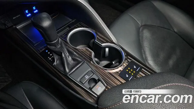 Toyota Camry 2018 thumb 8
