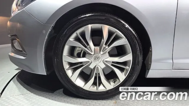 Hyundai Sonata 2015 thumb 4