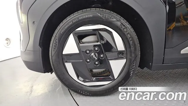 Kia EV3 2024 thumb 4
