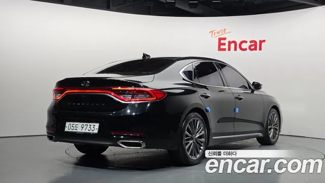 Hyundai Grandeur 2017 thumb 2