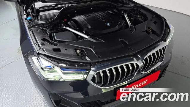 BMW Gran Turismo 2021 thumb 5