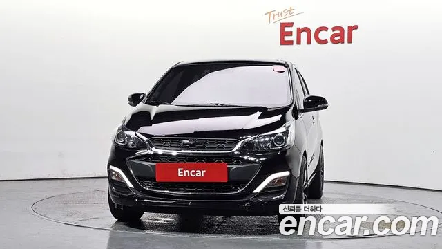Chevrolet Spark 2018 thumb 3