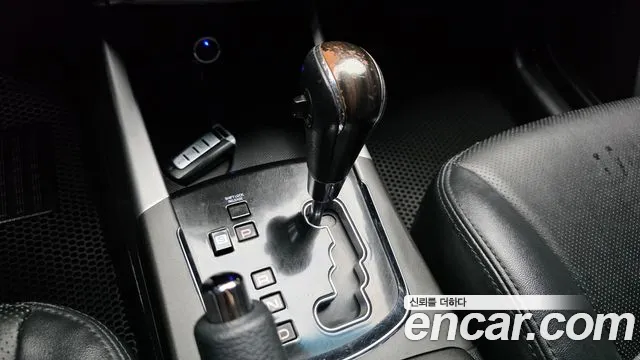 KG_Mobility_Ssangyong KORANDO 2013 thumb 9