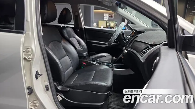 KG_Mobility_Ssangyong KORANDO 2013 thumb 11