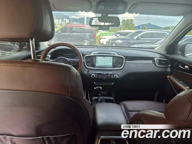 Kia Sorento 2017 thumb 7