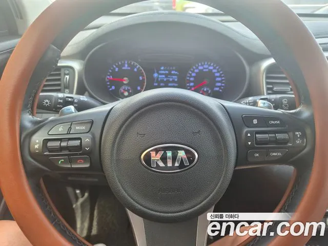 Kia Sorento 2017 thumb 11