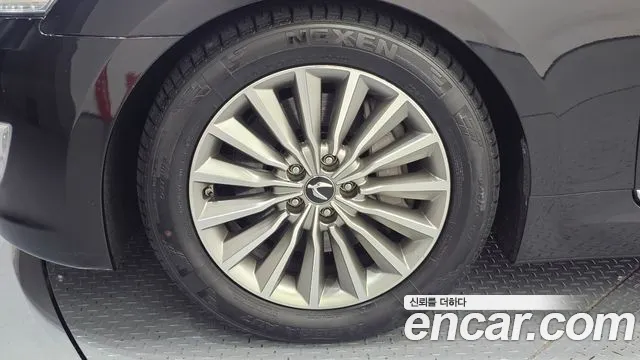 Hyundai Equus 2013 thumb 5