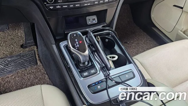 Hyundai Equus 2013 thumb 9