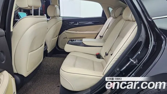 Hyundai Equus 2013 thumb 12