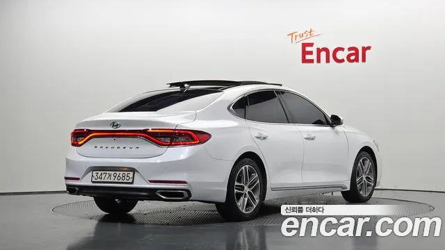 Hyundai Grandeur 2017 thumb 2