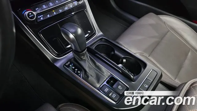Hyundai Grandeur 2017 thumb 9