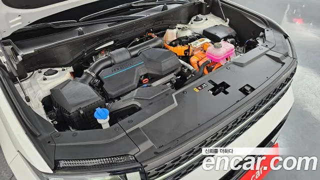 Hyundai Santa Fe 2023 thumb 6
