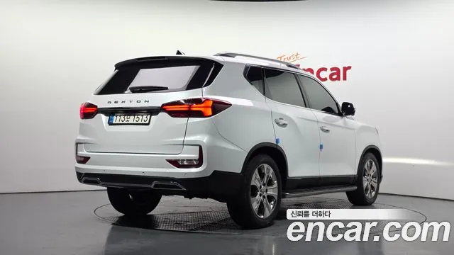 KG_Mobility_Ssangyong Rexton 2022 thumb 2