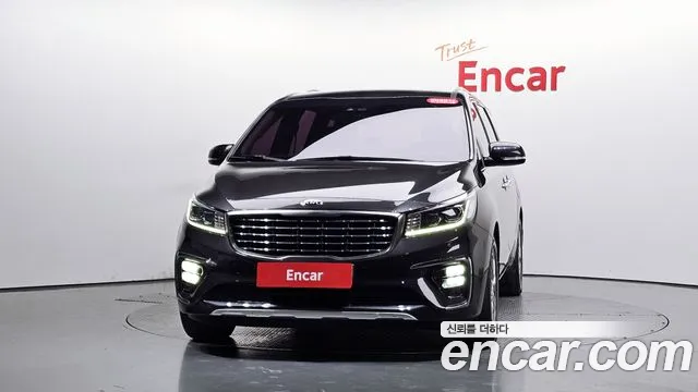 Kia Carnival 2018 thumb 2