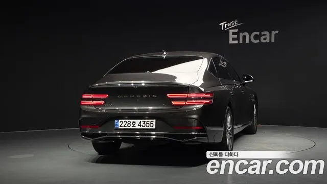 Genesis G80 2025 thumb 4