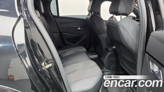 Peugeot 208 2022 thumb 11