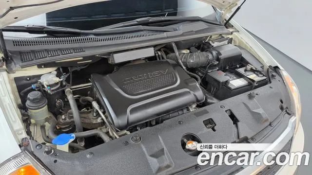 Kia Carnival 2013 thumb 6