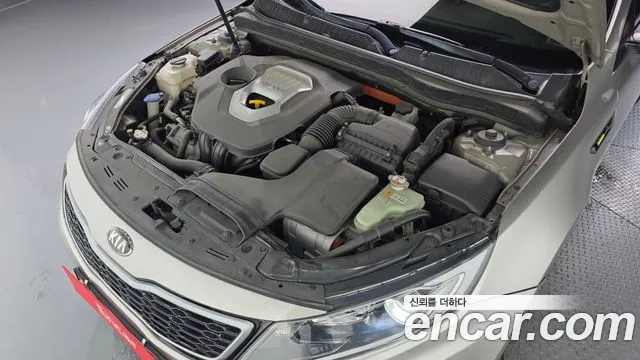 Kia K5 2012 thumb 6