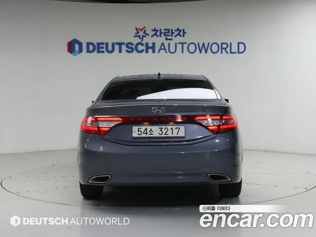 Hyundai Grandeur 2012 thumb 4