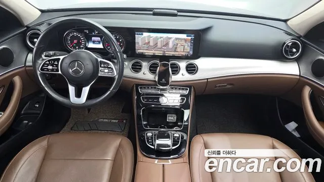 Mercedes-Benz E-Класс 2019 thumb 7
