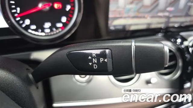 Mercedes-Benz E-Класс 2019 thumb 9