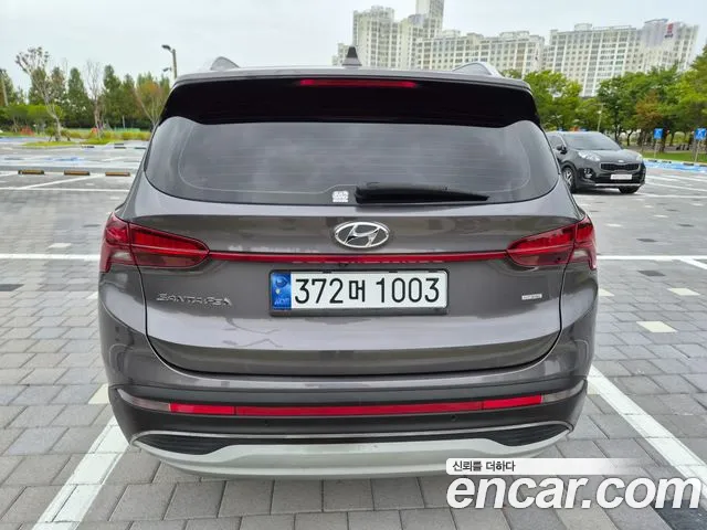 Hyundai Santa Fe 2021 thumb 4