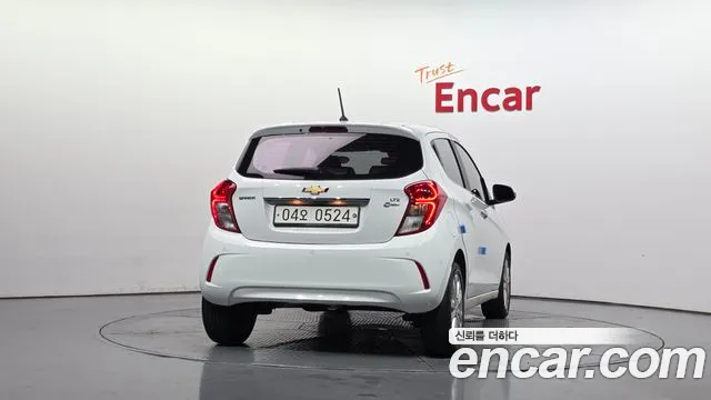 Chevrolet Spark 2016 thumb 4
