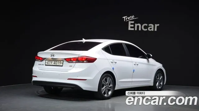 Hyundai Avante 2017 thumb 2