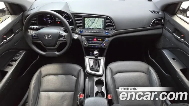 Hyundai Avante 2017 thumb 7