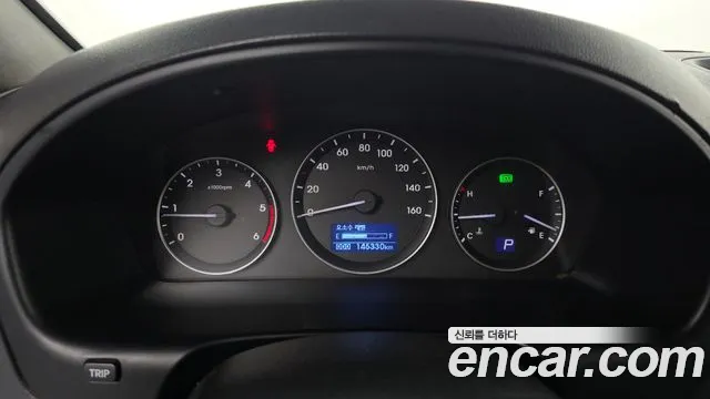 Hyundai Starex 2016 thumb 8