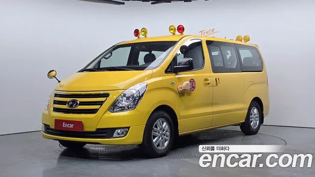 Hyundai Starex 2016 thumb 12