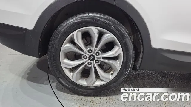 Hyundai Santa Fe 2014 thumb 5