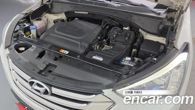 Hyundai Santa Fe 2014 thumb 6