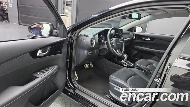 Kia K3 2023 thumb 10