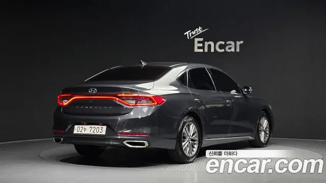Hyundai Grandeur 2017 thumb 2