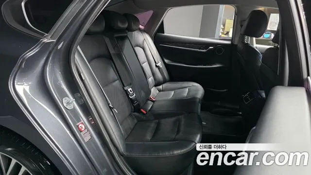 Hyundai Grandeur 2017 thumb 12